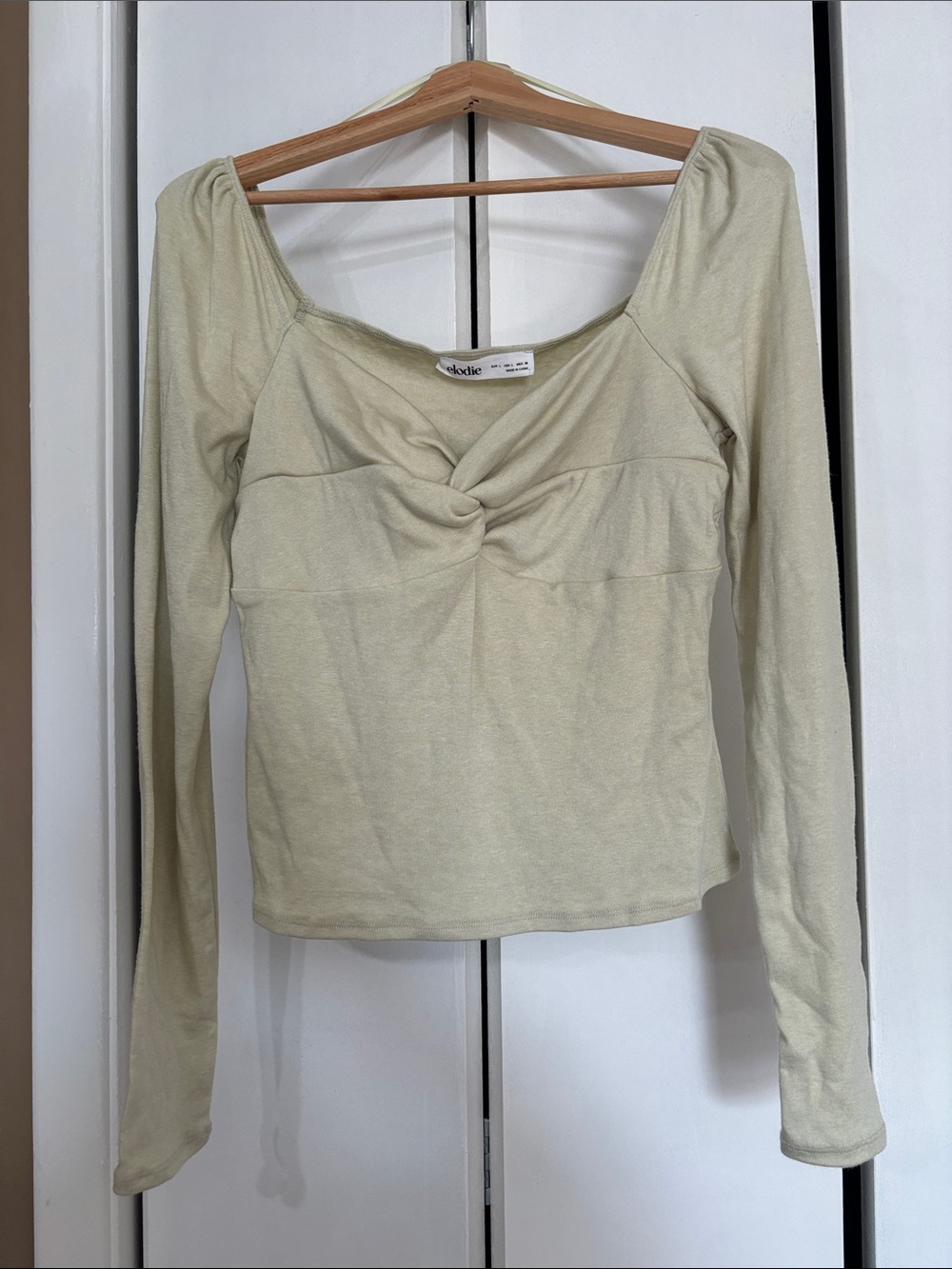 NWT Elodie Nordstrom Seagram green Twist-Front Long Sleeve Top